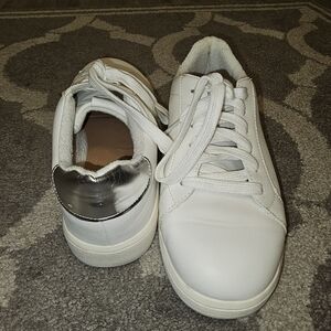 Torrid White Sneaker 9W